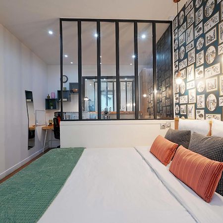 Fabulous Comfortable Studio With Updated Finishes And Design Next To Champ De Mars Lejlighed Paris Eksteriør billede